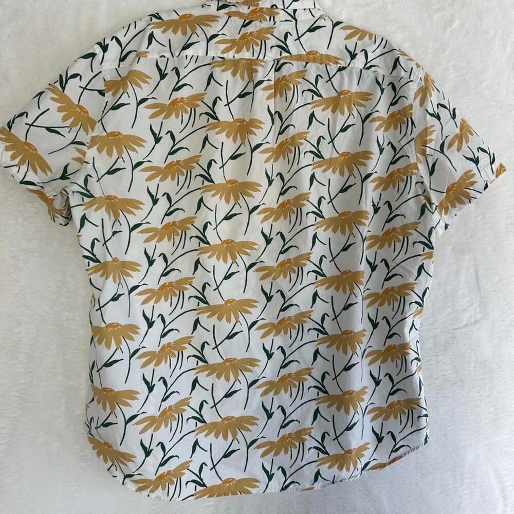 Jcrew stretch yellow‎ floral button - Picture 8 of 8